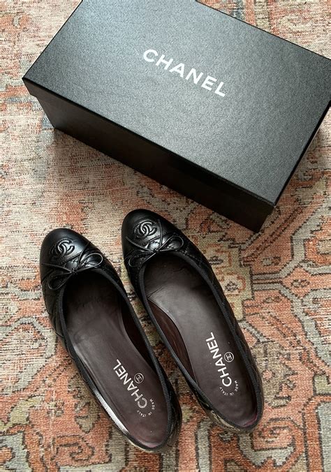 chanel shoes gilt